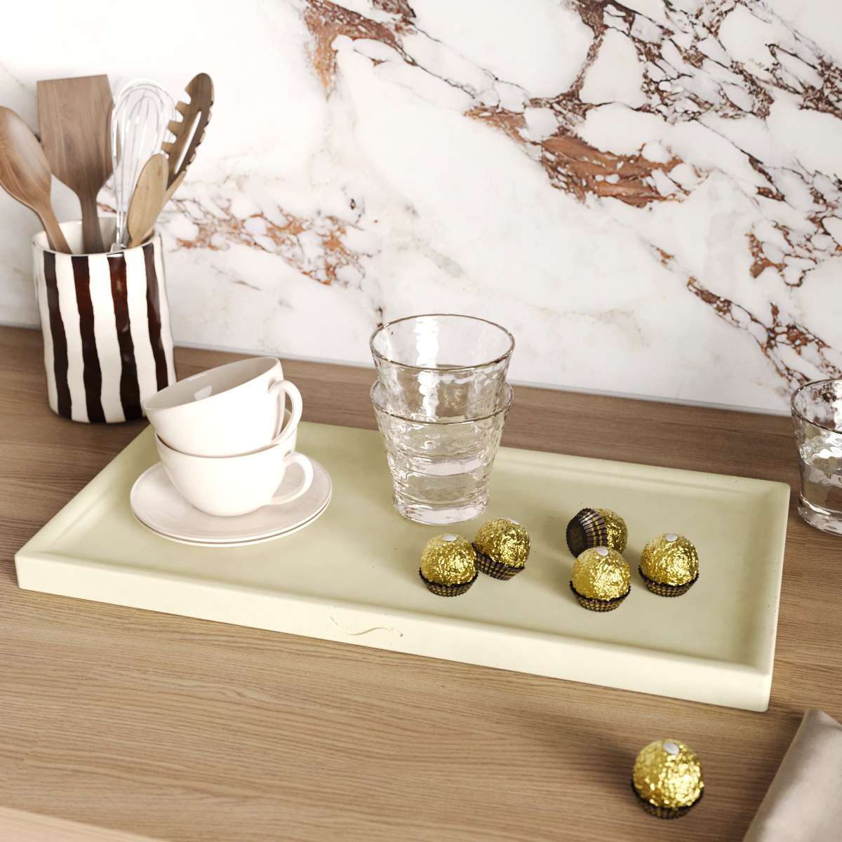 Dorian_Long_S_Kitchen_Ivory_m1