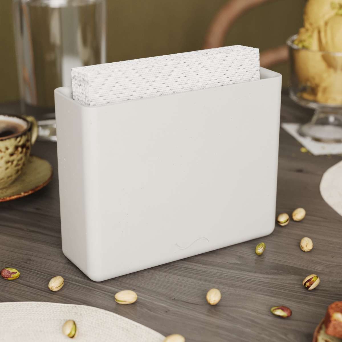 Emily_holder_White_M_1