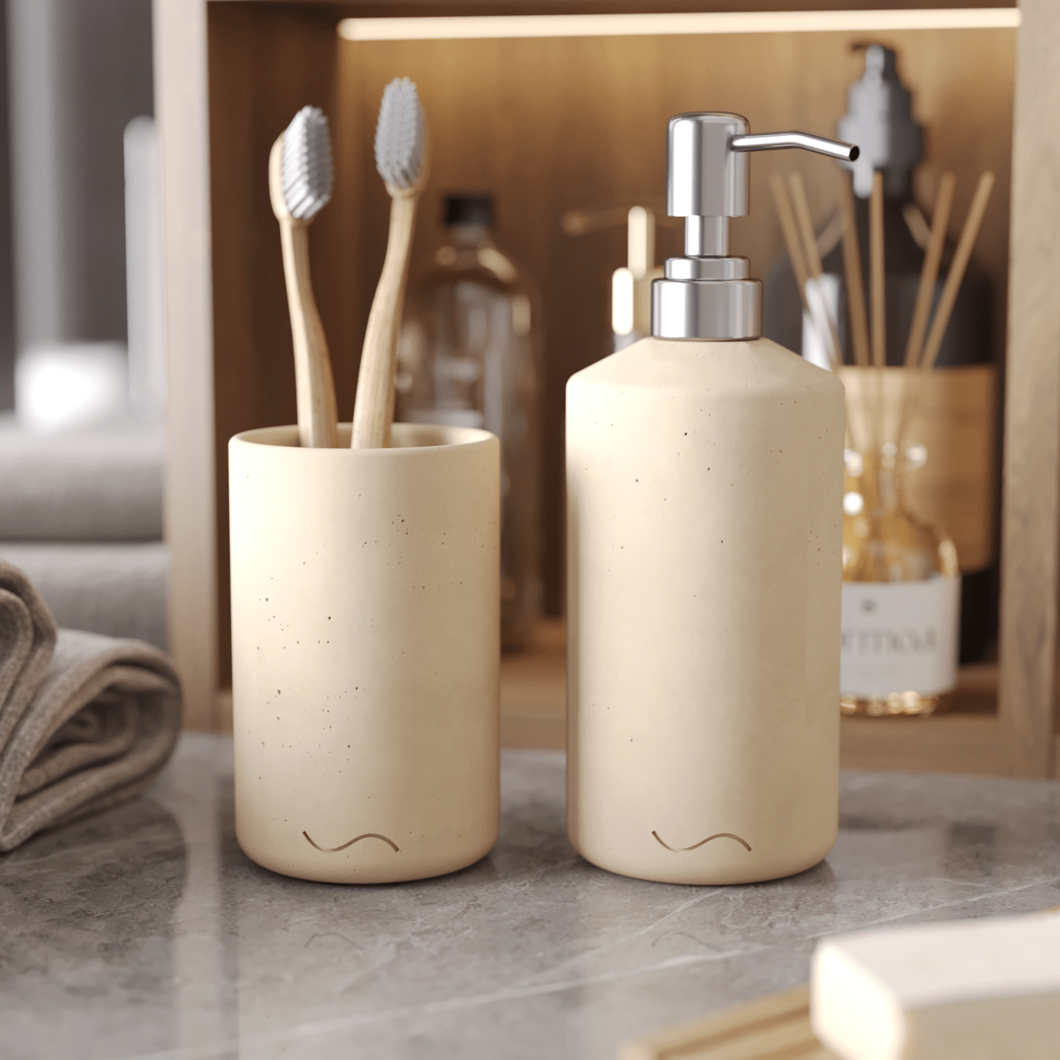 Astrid_dispenser_glass_ivory_M_m1