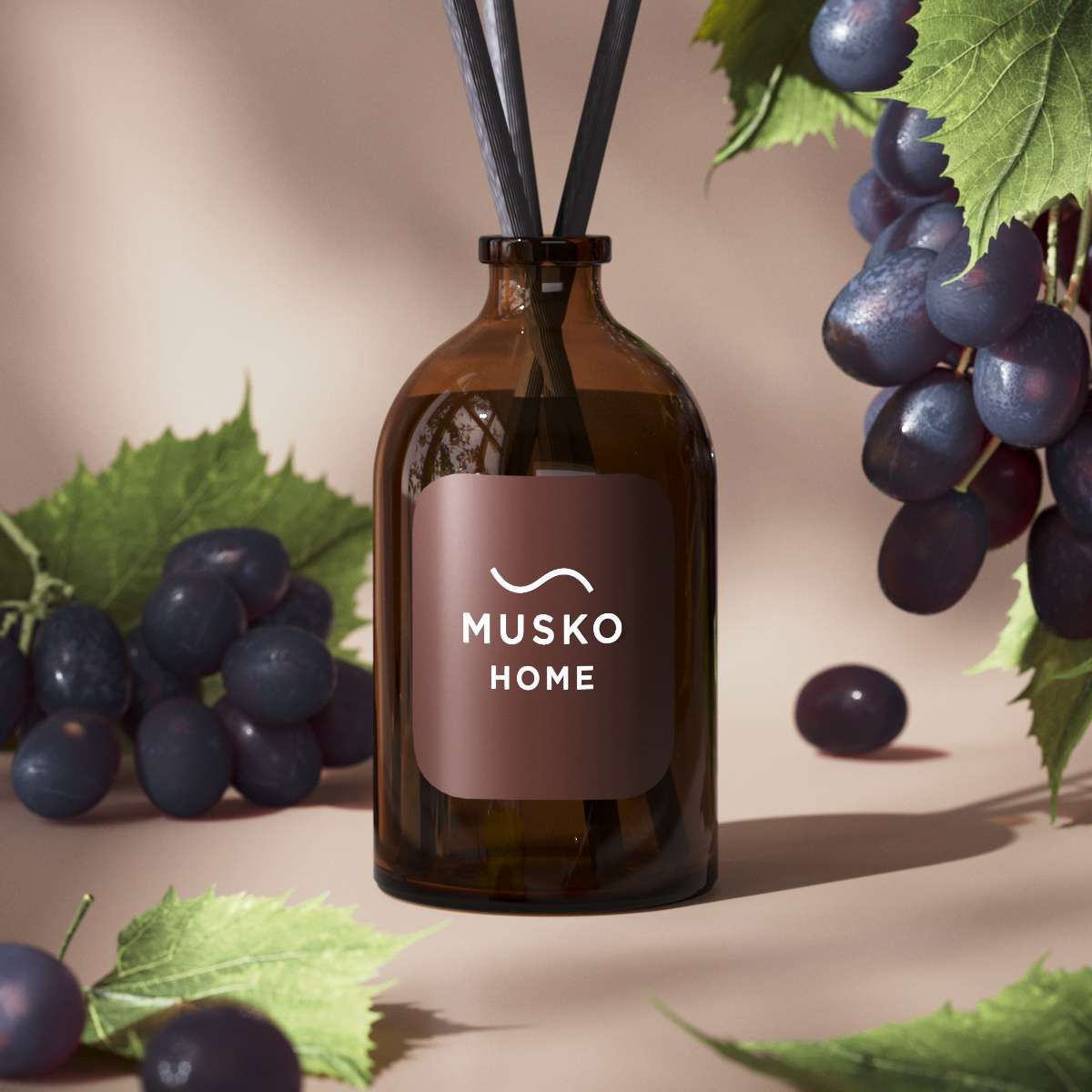 AD_Brown_IsabellaGrapes_100ml_Cam2